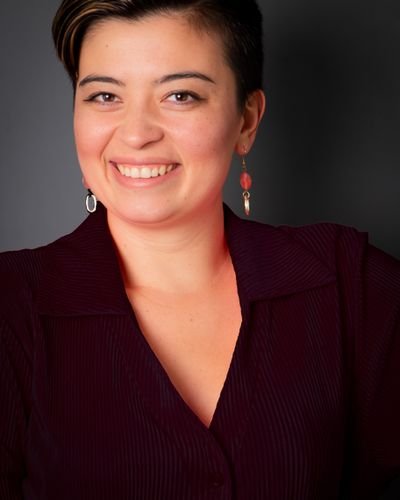 Elena Cruz